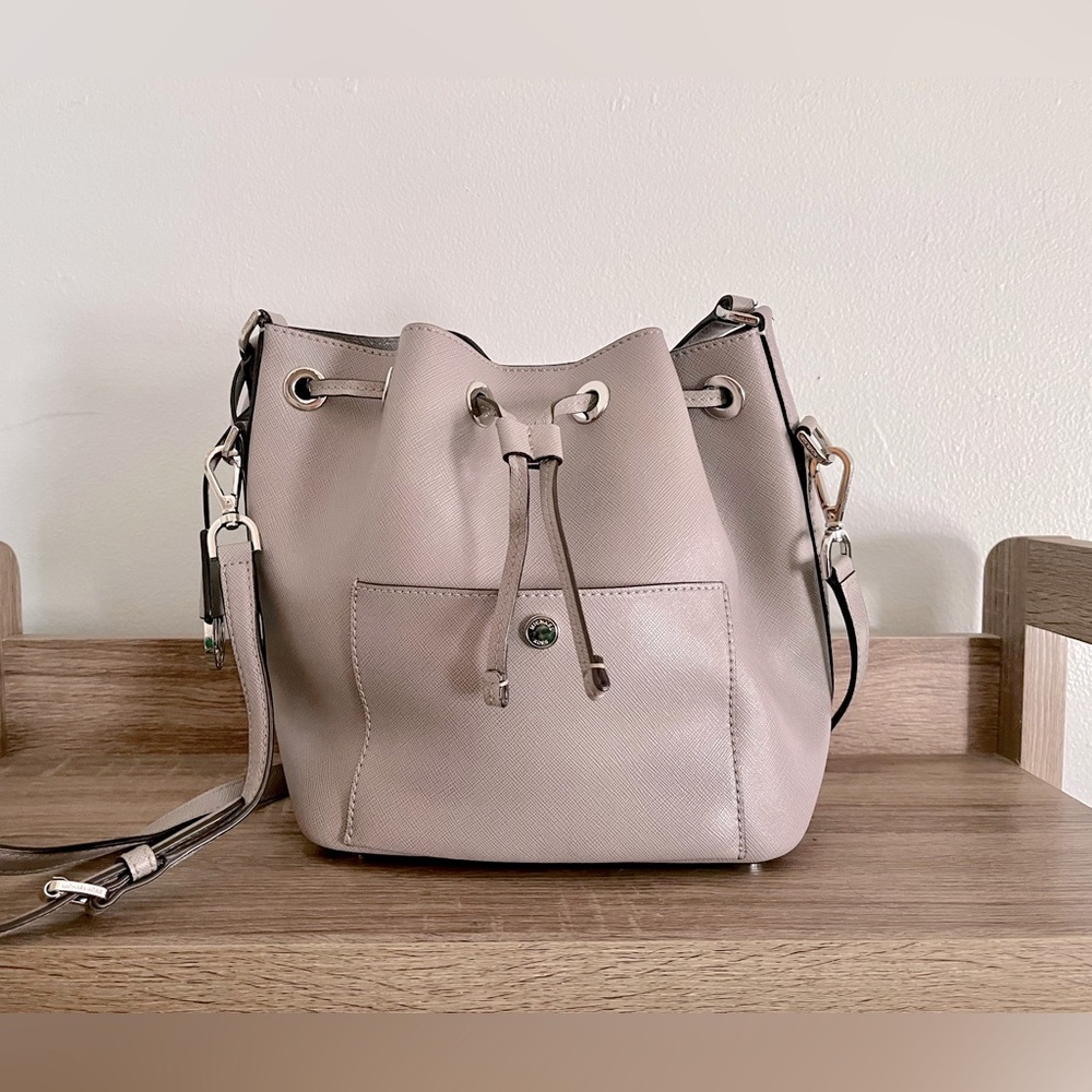 Michael Kors Bucket Bag